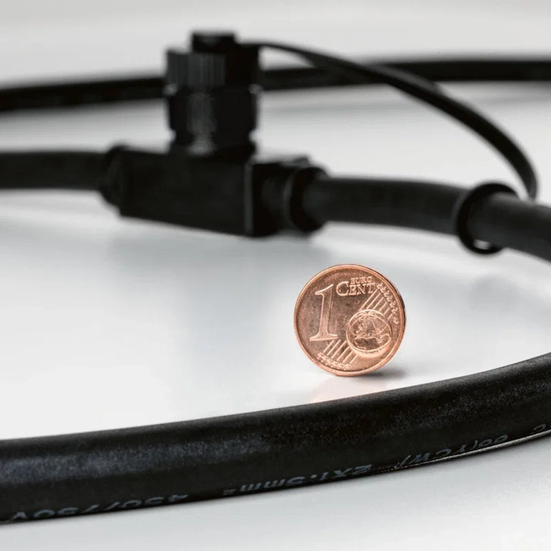 Cavo di collegamento nero IP68 per collegare diversi elementi della serie di illuminazione da esterno Plug & Shine Paulmann