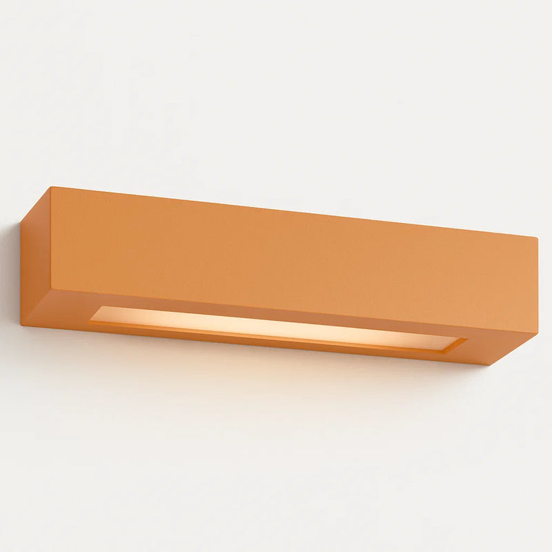 lampada in gesso bianco con 2 attacchi E14 e luce indiretta per ambienti moderni