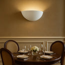 applique da parete in gesso bianco verniciabile larga 31 cm con luce soffusa verso il soffitto