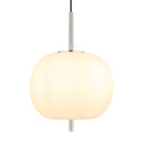 dettaglio lampadario moderno con diffusore tondo vetro bianco