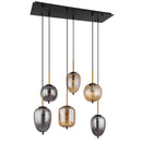 plafoniera elegante con vetri trasparenti di colori caldi