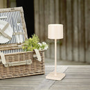 Lampada LED ricaricabile Fernandez IP54 da tavolo per esterni rosa