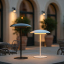 Lampada da tavolo LED ricaricabile e portatile ideale per tavoli di bar e ristoranti anche all'aperto