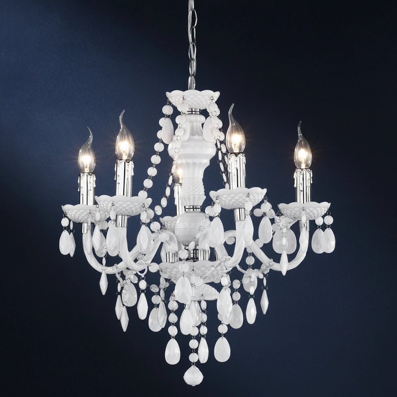 Lampadario a candeliere moderno in acrilico bianco lucido con cinque luci E14 per soggiorno e sala da pranzo