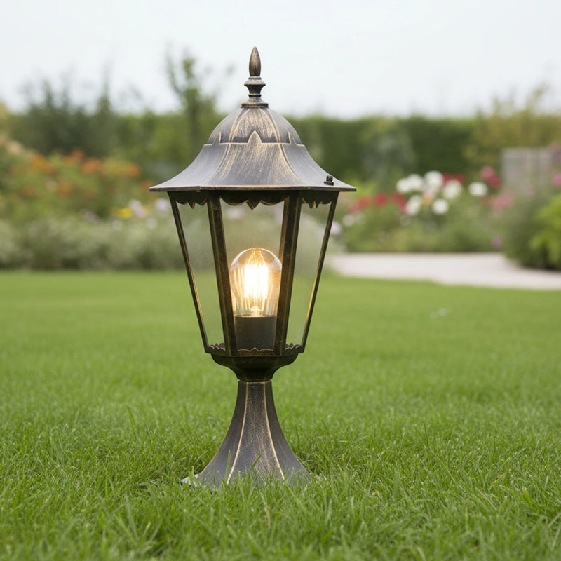 lampioncino Heritage basso da esterno con lanterna esagonale in vetro e alluminio nero oro antichizzato
