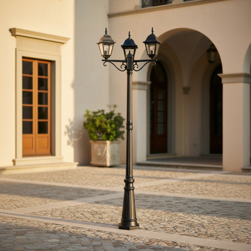 lampione esterno nero con 3 lanterne quadrate in vetro per viali e giardini