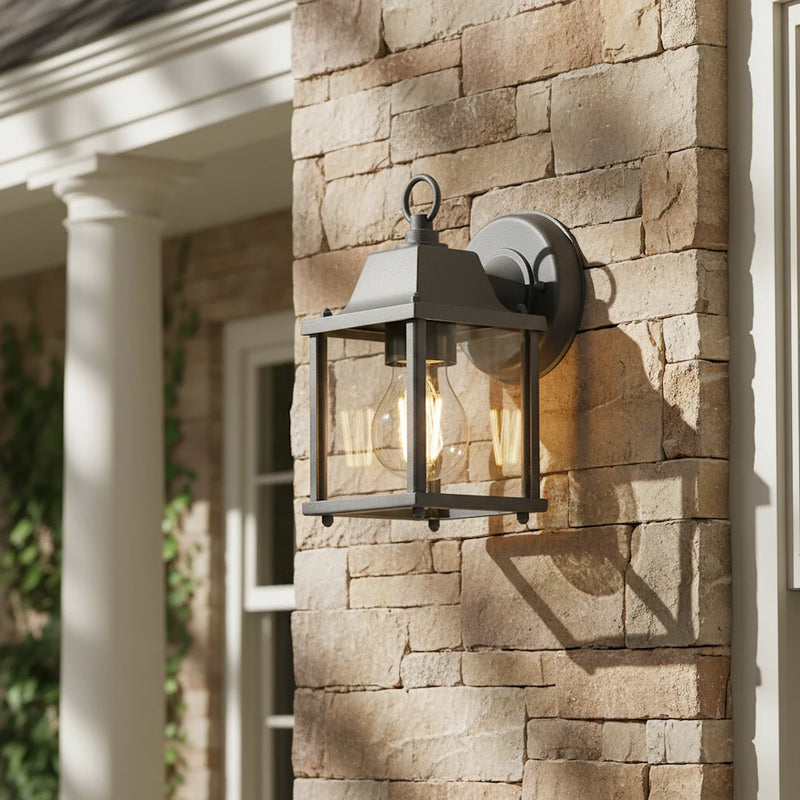 Lanterna da parete grigio antracite per esterno con diffusore trasparente ideale per portico e veranda