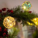 ghirlanda luminosa con sfere in materiale antiurto e corda in iuta naturale