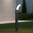 Paletto LED da esterno con luce naturale 4000K per valorizzare un giardino moderno e ordinato
