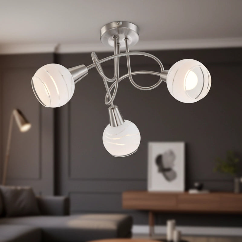 plafoniera Elliott a 3 luci LED con luce calda per creare un ambiente interno accogliente
