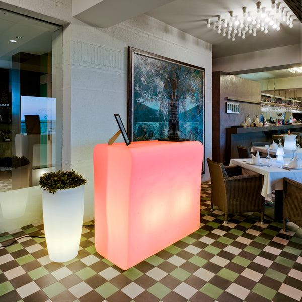 Newgarden Creta 120 RGB - Bancone da bar e reception, lampada in plastica luminosa, IP65 da esterno, altezza 110cm, Ricaricabile a corrente o con energia solare