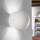applique da parete in gesso bianco verniciabile con forma sferica e luce su/giù