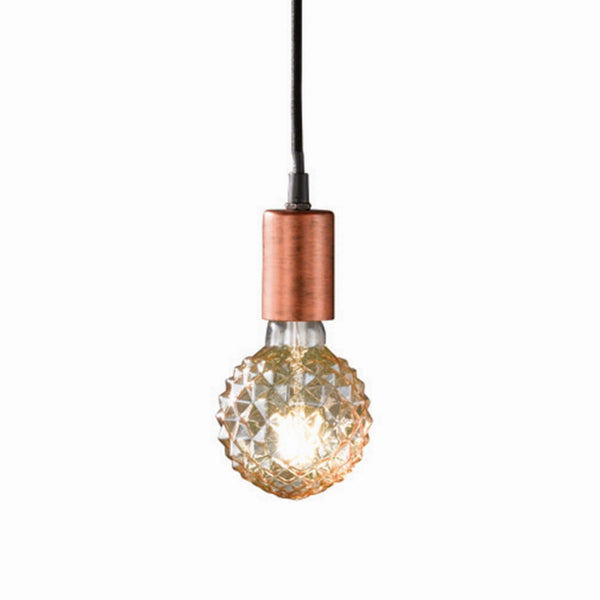 lampadario in corda con portalampada in rame