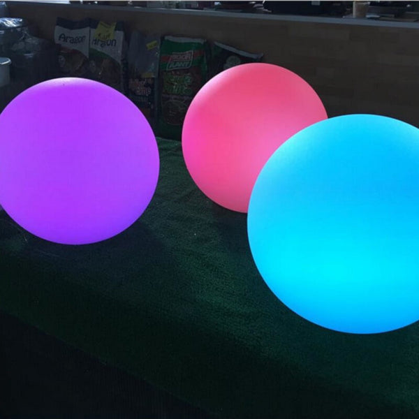 Geco 30 | Lampada sfera da giardino | LED RGB ricaricabile