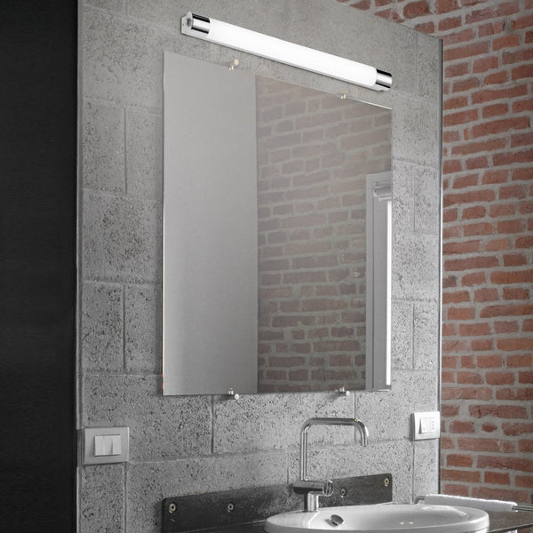 Kolian - Applique da bagno di alta qualità, LED 9W, larga 64cm, con interruttore e presa di corrente